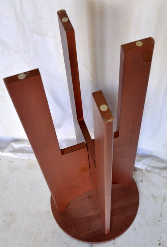 Sellette en bois peint