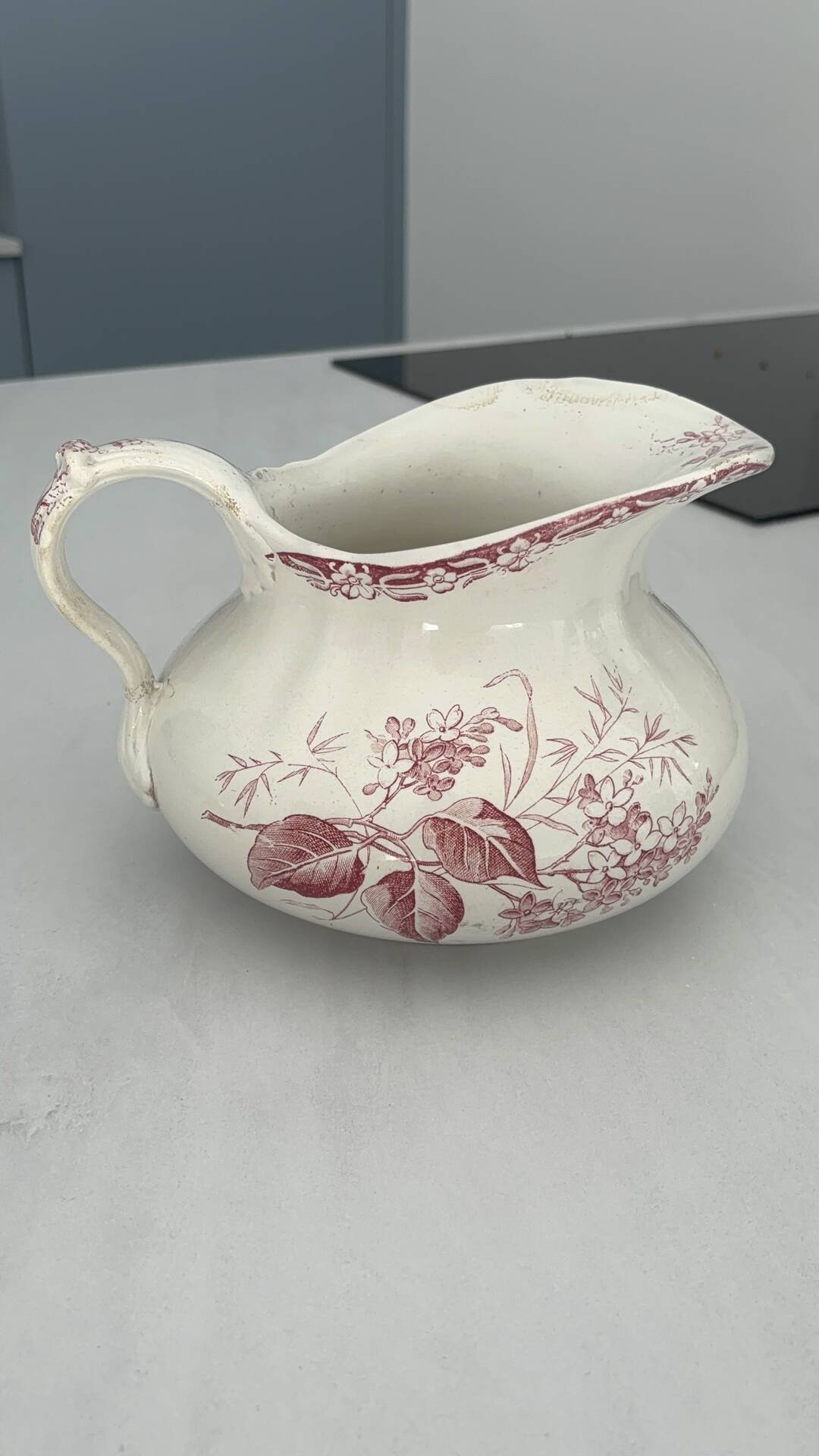 Antique toilet bowl in ironstone Lilas Creil and Montereau – Pic
