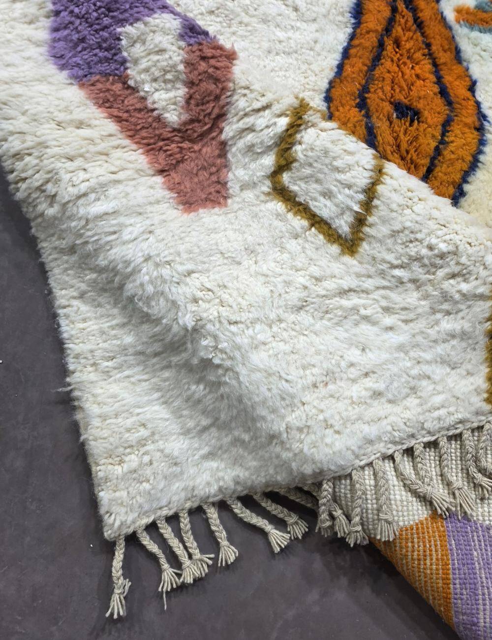 Modern Berber Rug - 314 x 254 cm