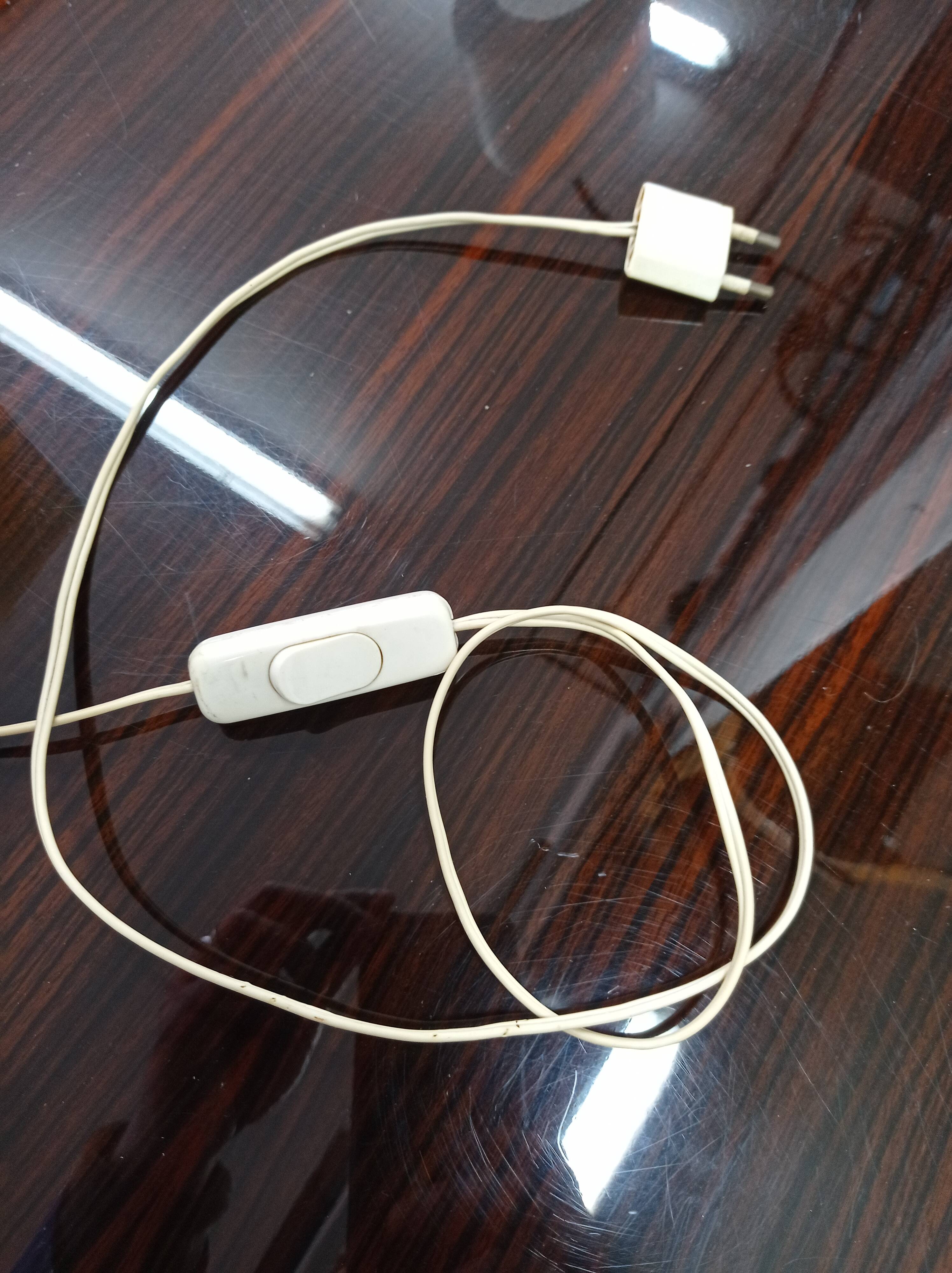 Constructivist lamp foot Regain