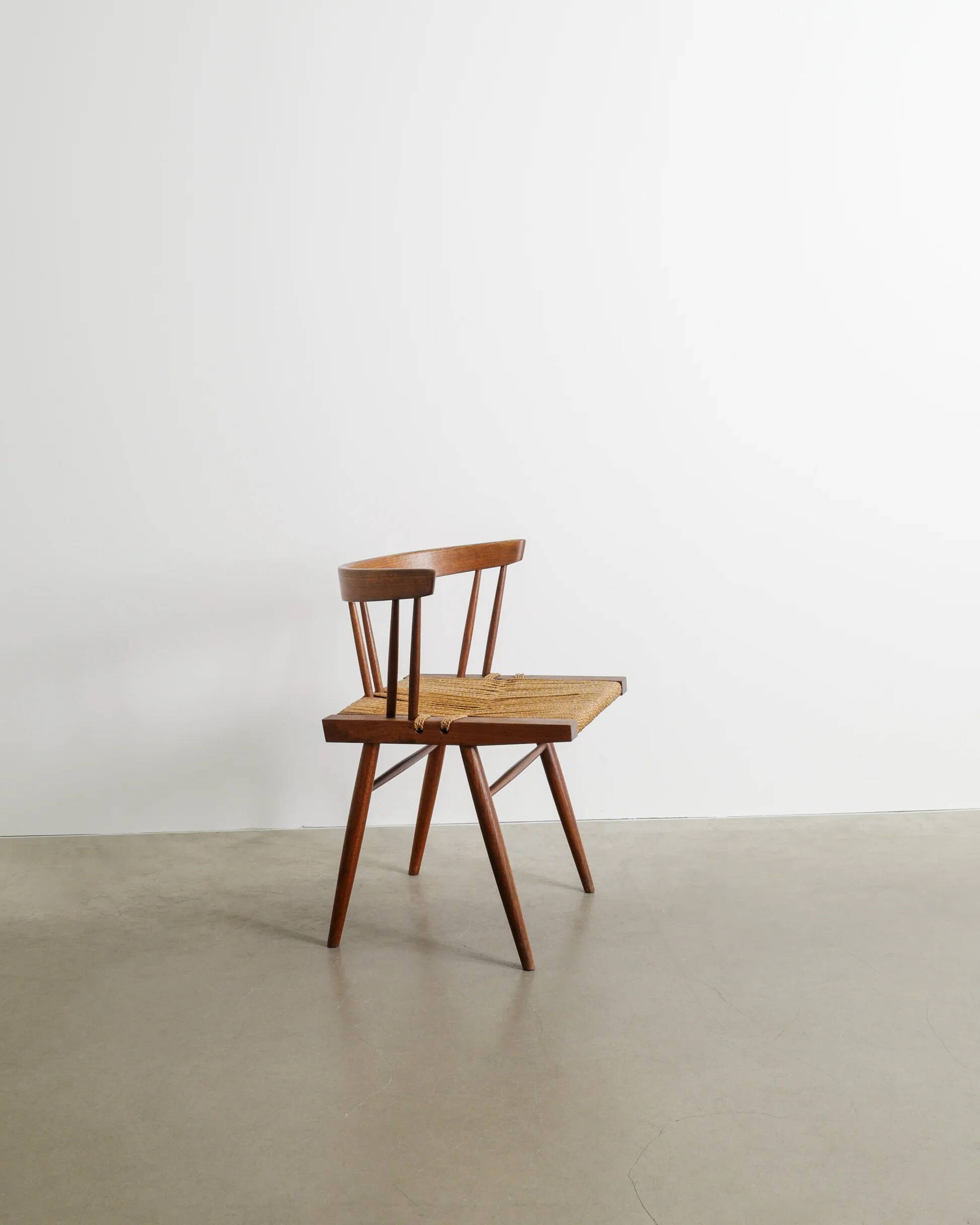 Chaise en bois "Grass" américaine du milieu du siècle par George Nakashima, années 1960.
