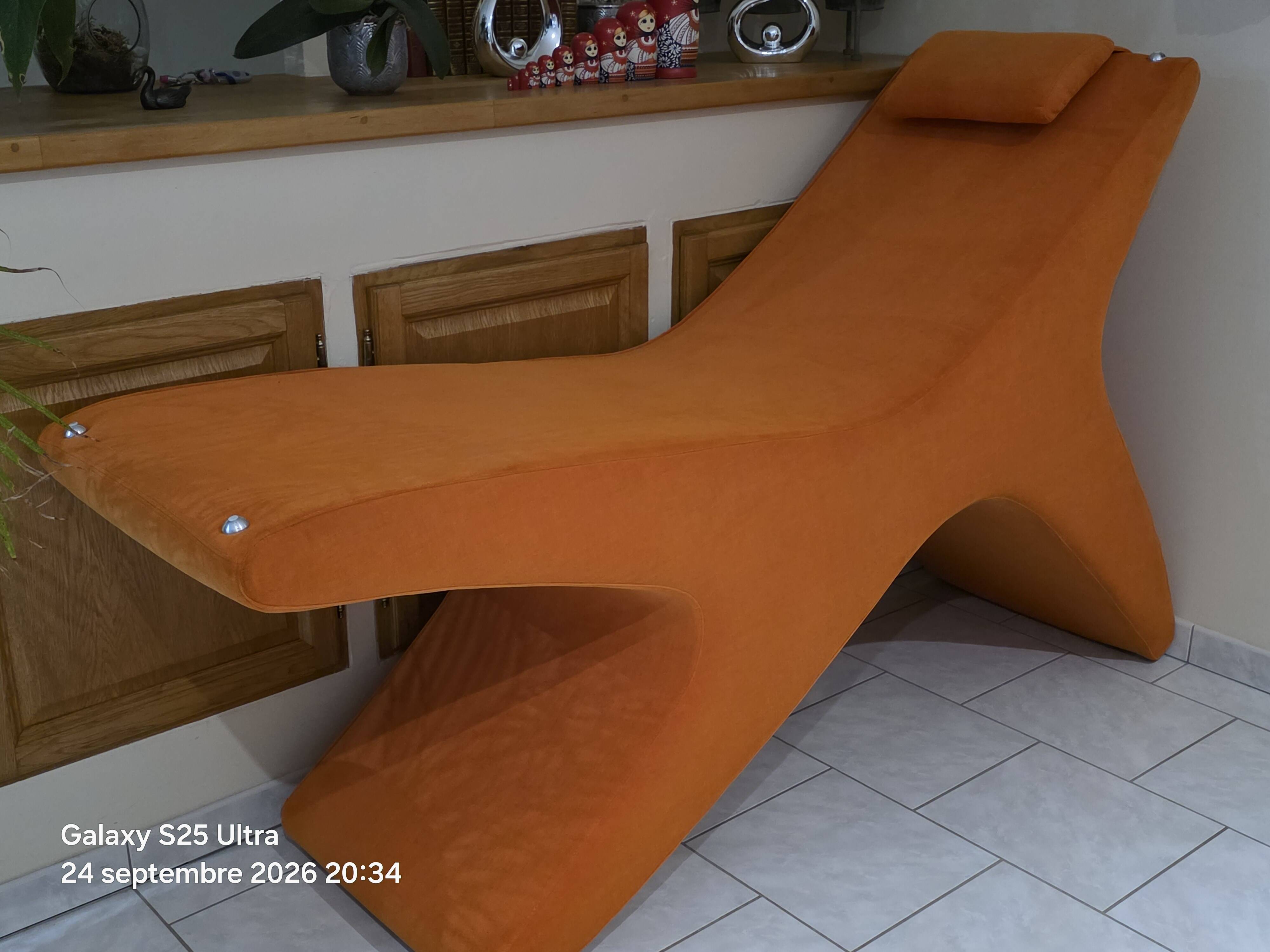 Design armchair hide belta & frajumar, designed by leitmo