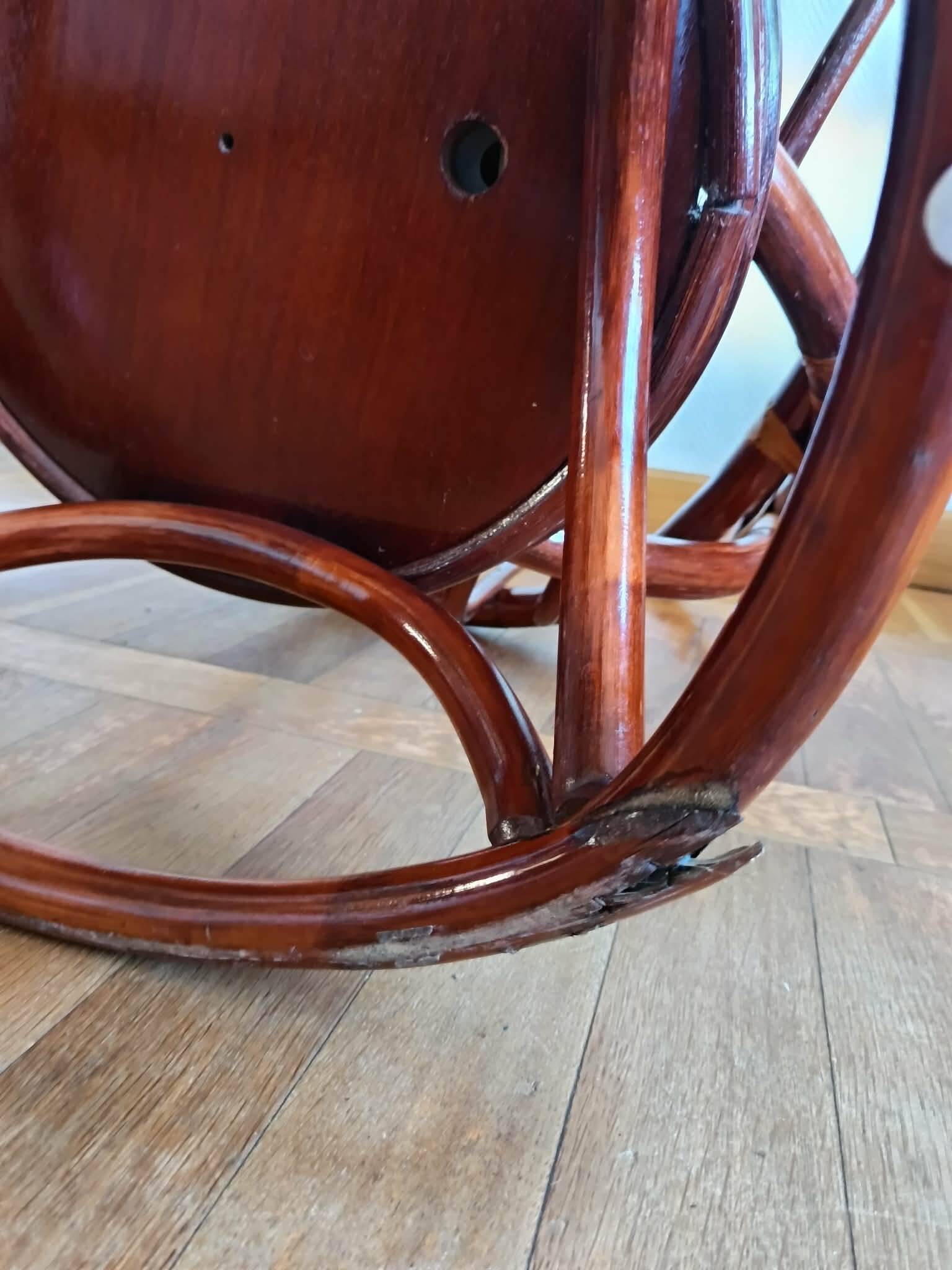 Paire de fauteuils pivotants en rotin 1970