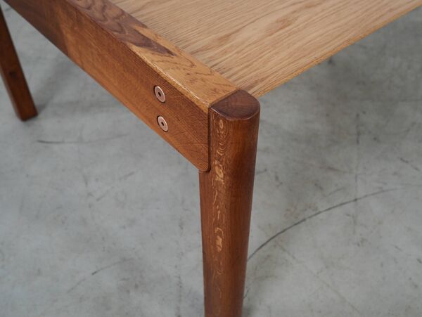 Table basse en chêne, design danois, années 1970, fabriquée au Danemark