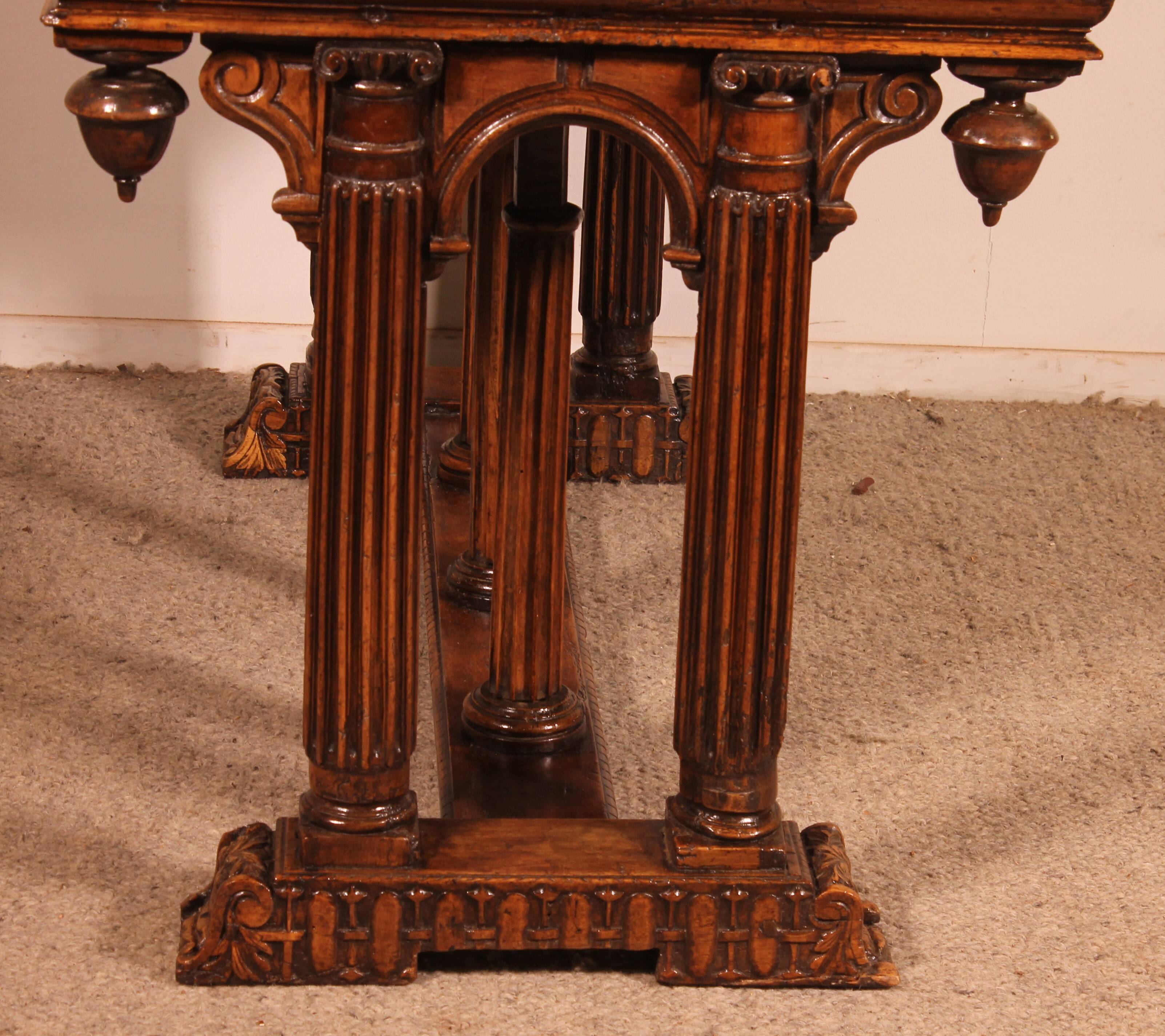 Renaissance Period Walnut Table - 16th Century