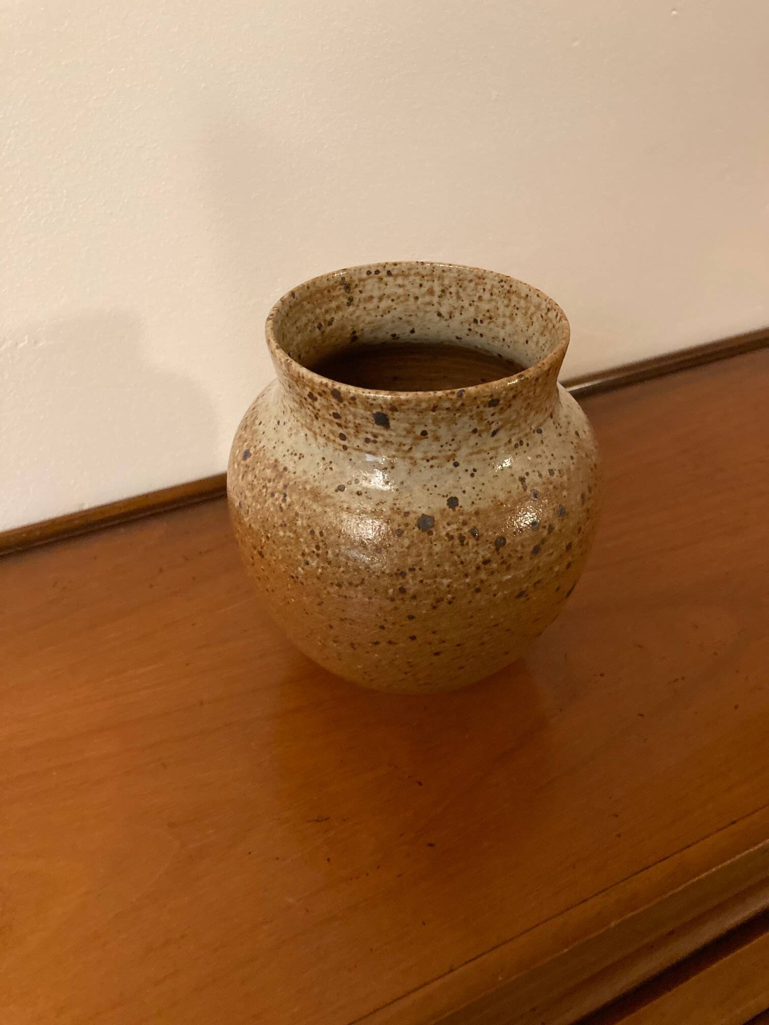 Vase en fine terre cuite