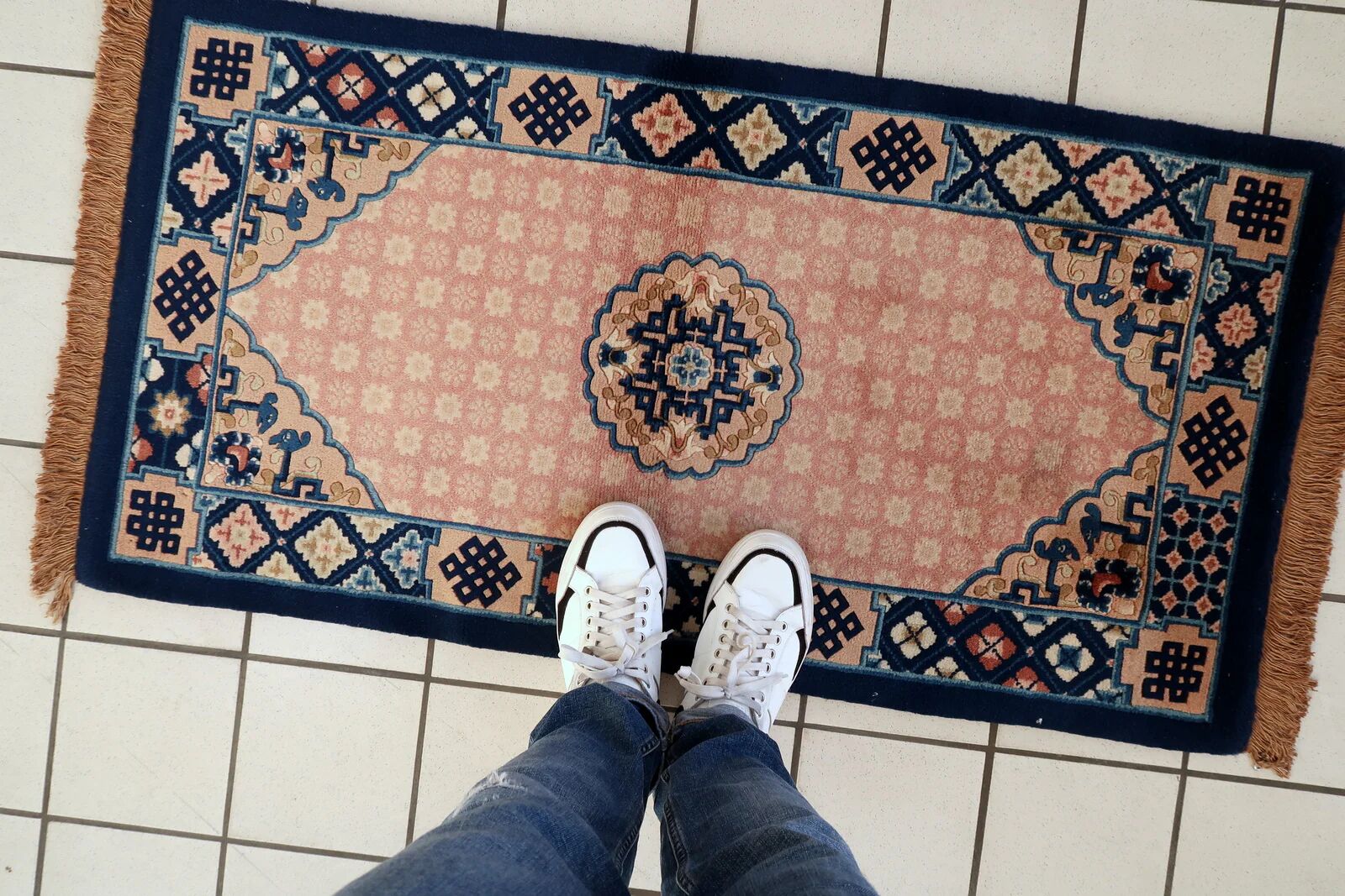 Antique 1930s Chinese Art Deco rug 64cm x 123cm - 1C1261