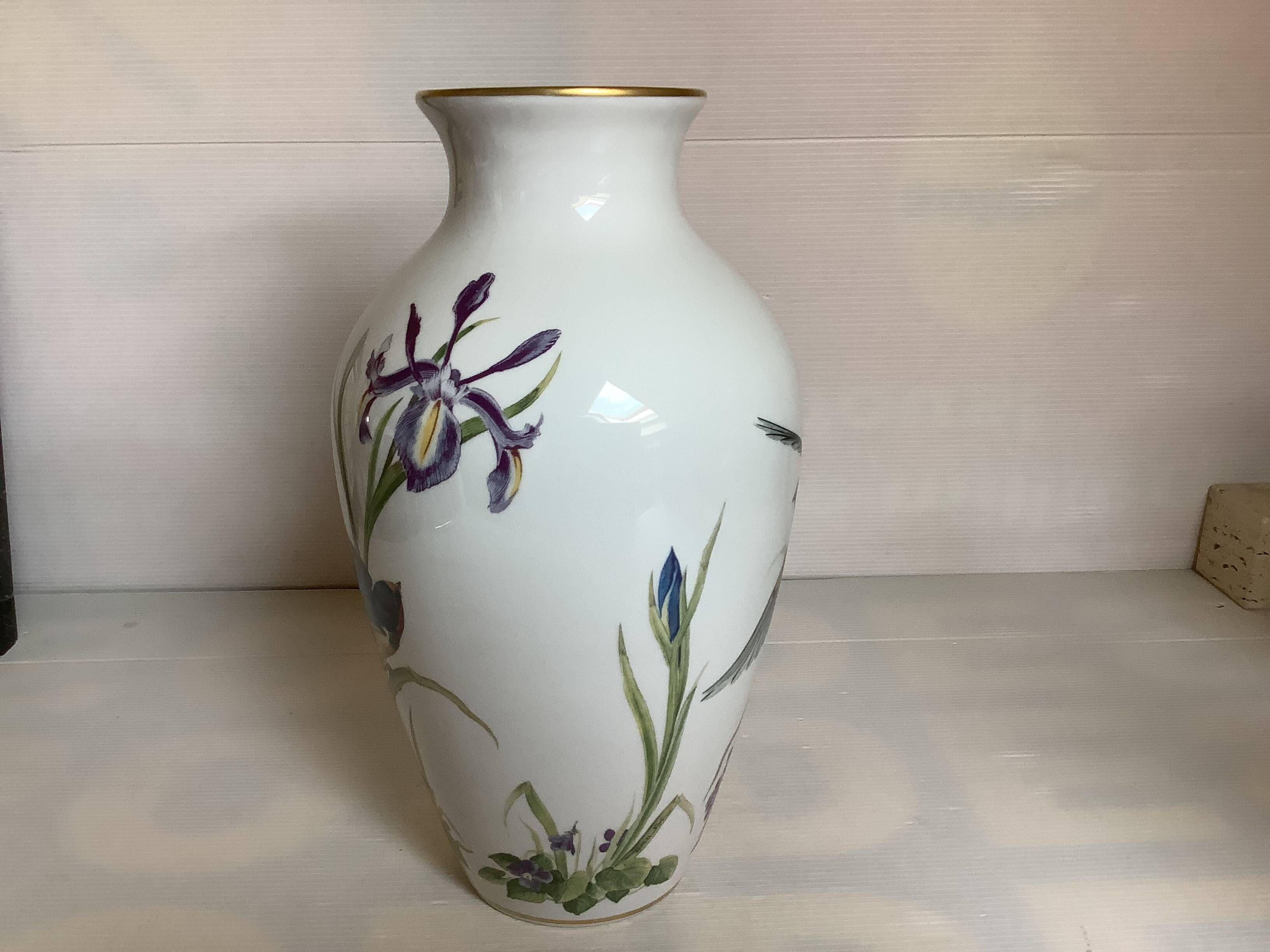 Large porcelain bird and flower vase