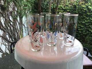 6 vintage cocktail glasses