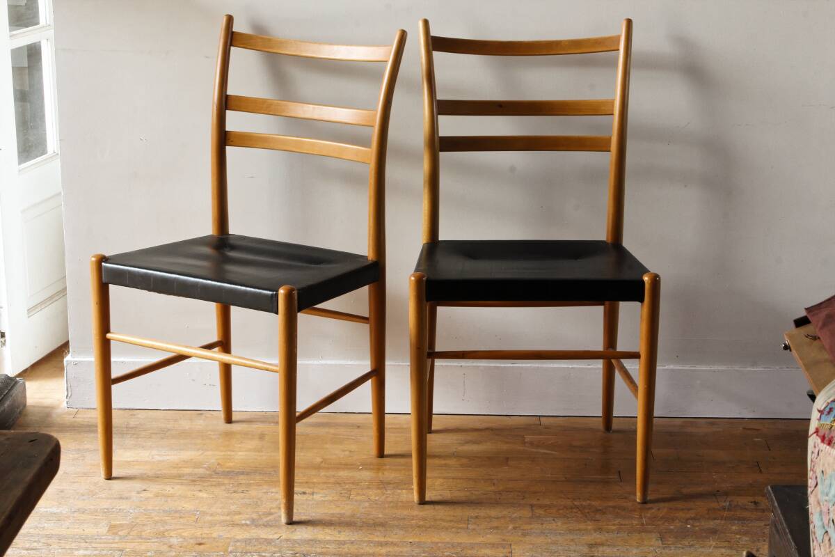 Pair of 1950s Scandinavian chairs, Gracell, by Yngve Ekstrom.