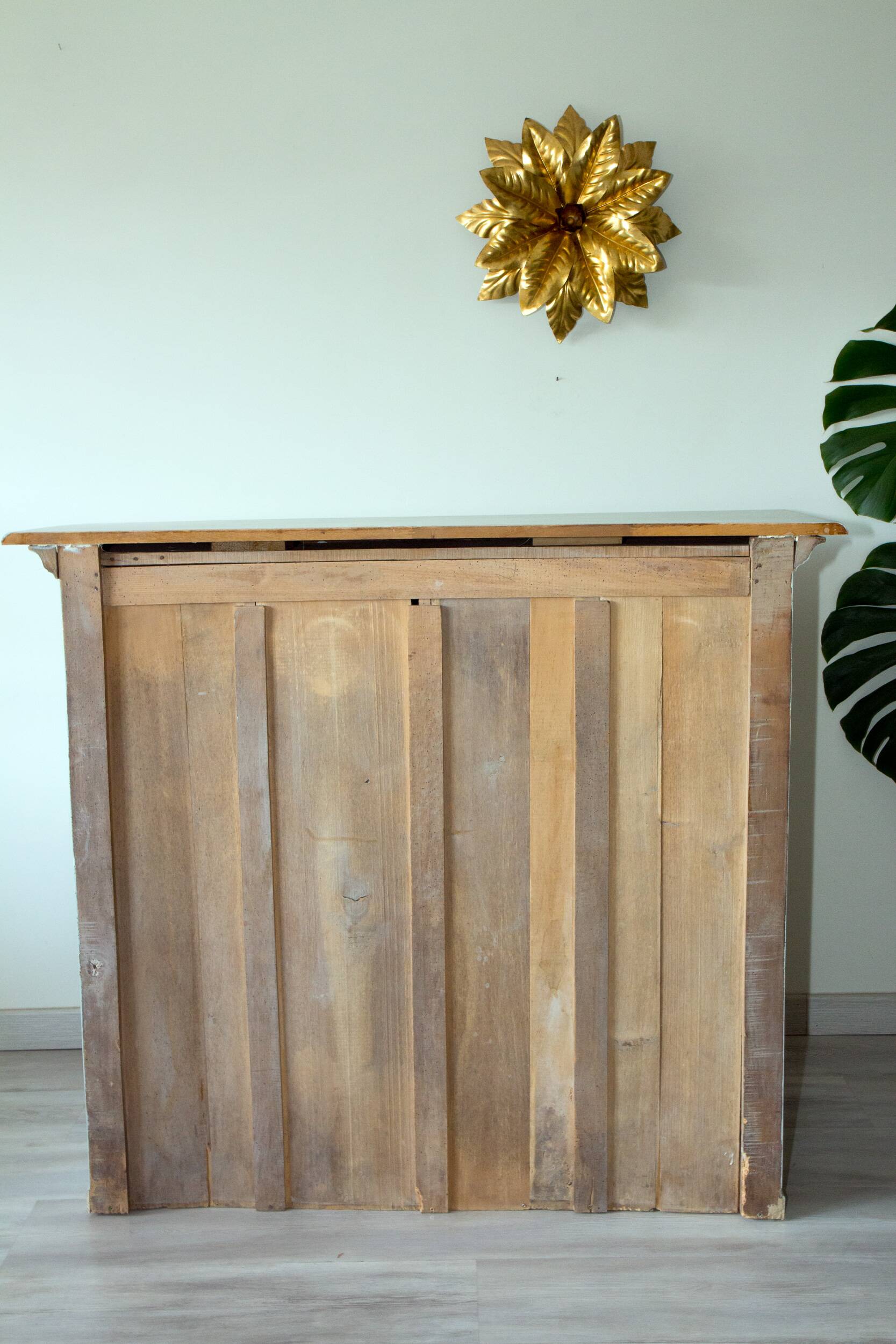 Large Parisian sideboard, dresser, clay gray, patinated wood, 1950
