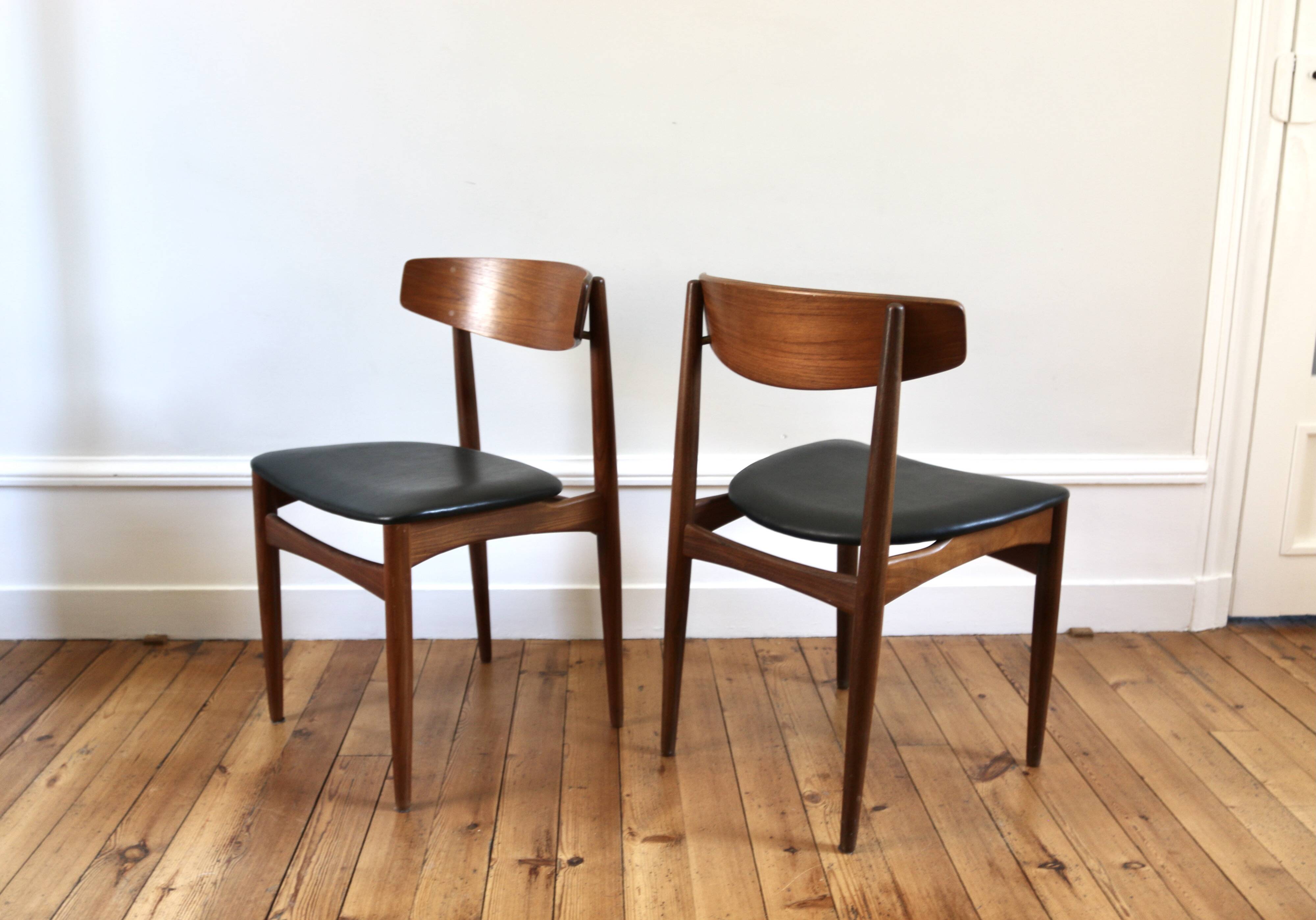 Set of 6 Scandinavian vintage teak chairs HW Klein 1960