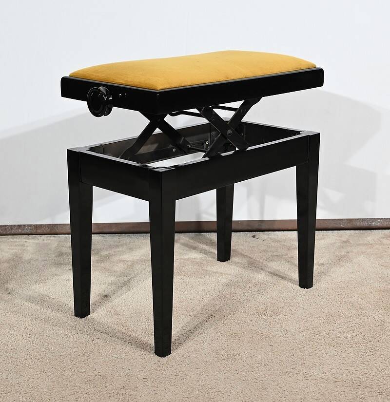 Adjustable Piano Bench, in Black Lacquered Wood – 1970