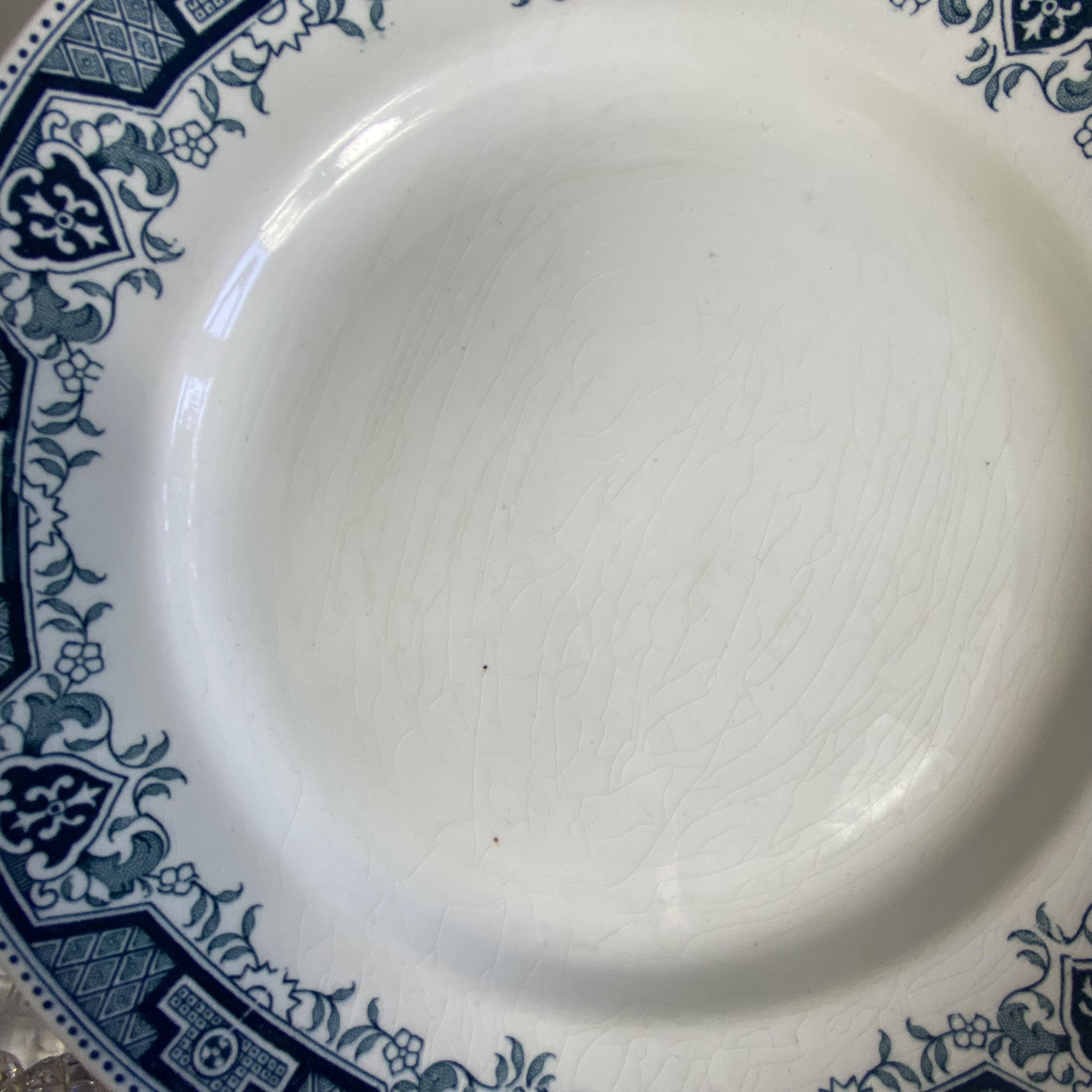 6 ironstone flat plates, antique earthenware from Saint Amand and Hamage