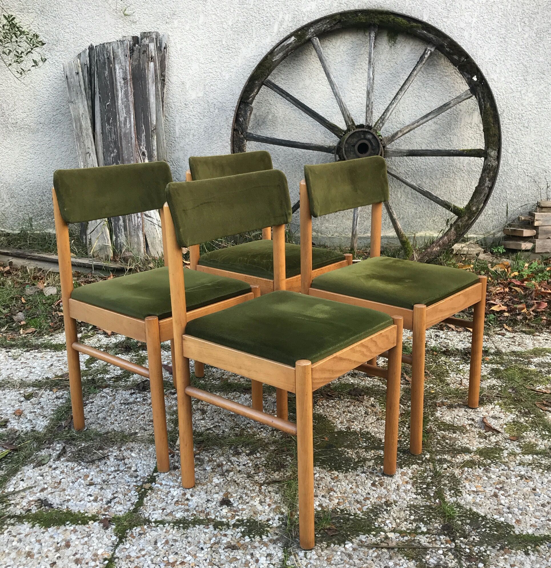 Set of 4 vintage Baumann chairs