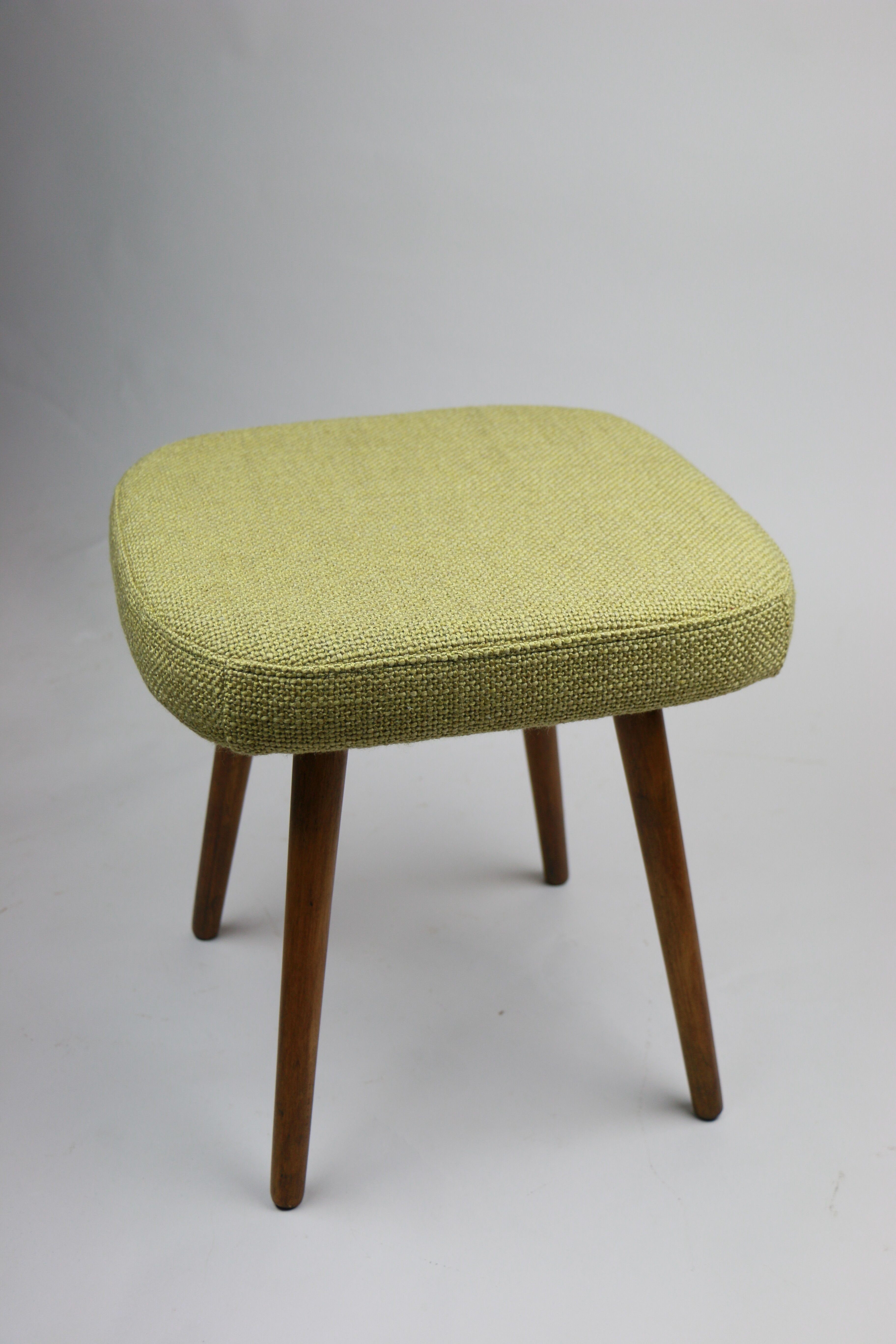 Vintage yellow stool, 1970