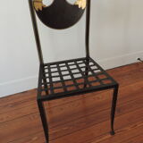 Set of four chairs to decoration of Heads of Raptor on the folder and thread gold on the outskirts of amounts and the seat