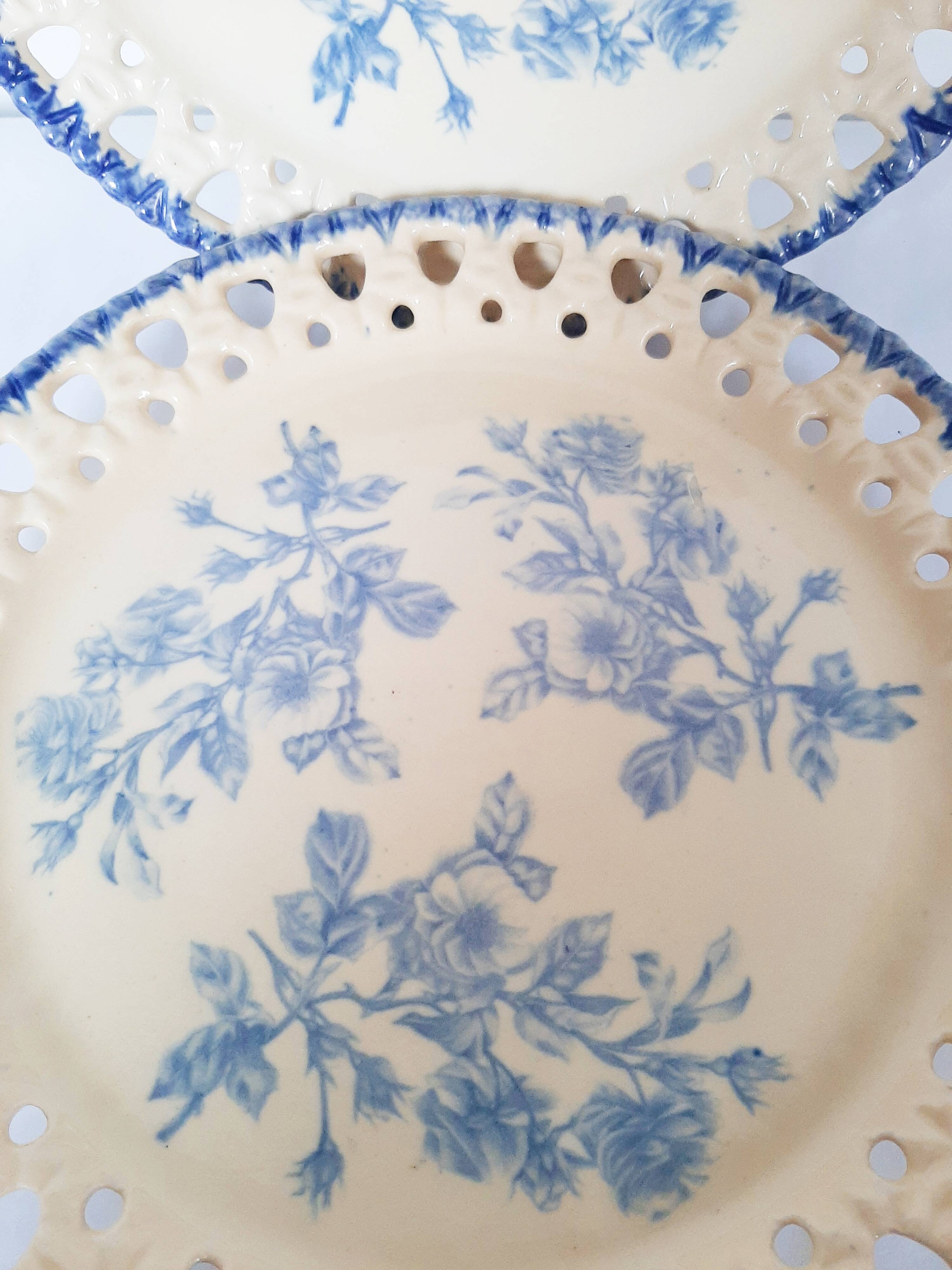 Decorative openwork plates with blue flowers