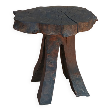 Tabouret brutaliste en chêne