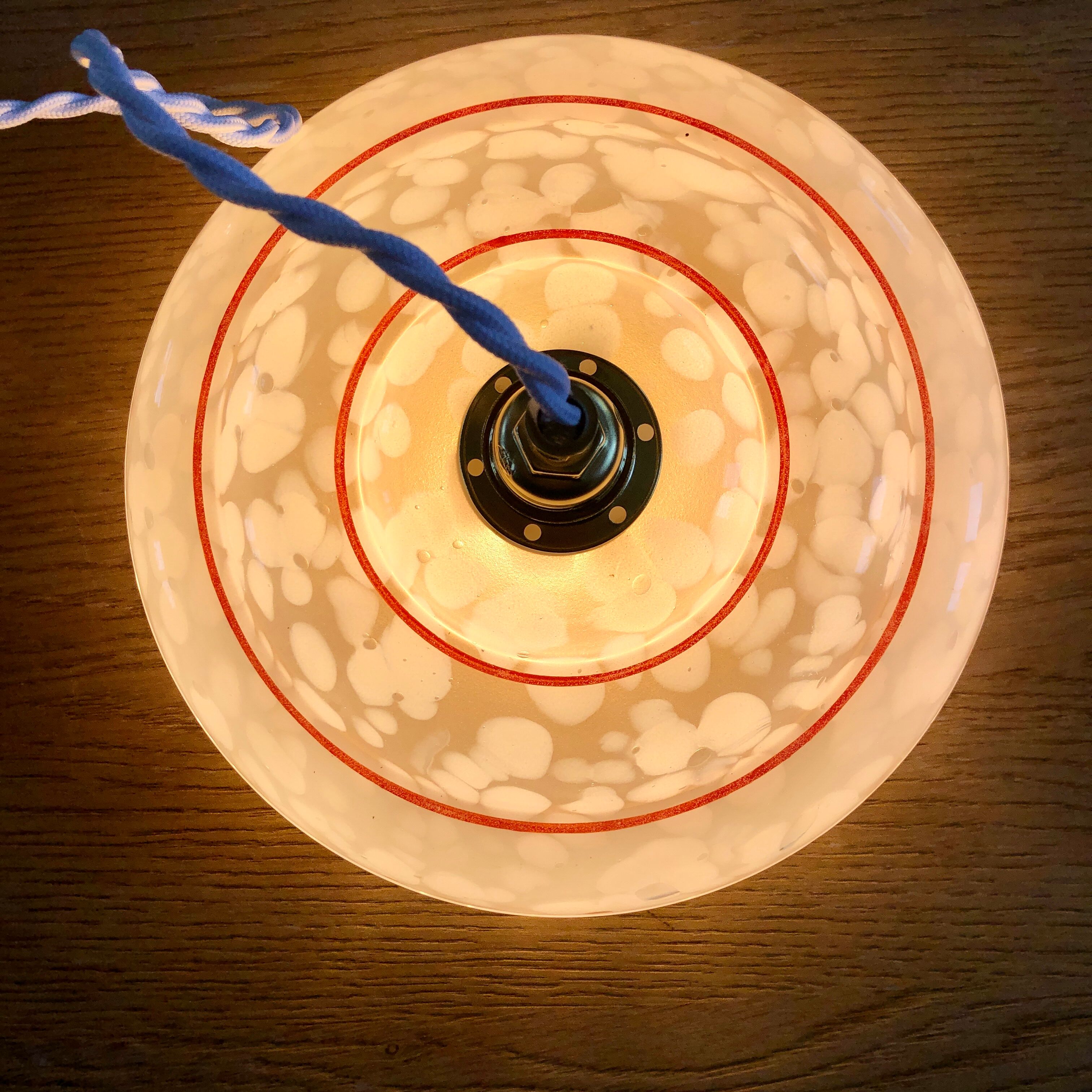Vintage lampshade suspension and porcelain rosette