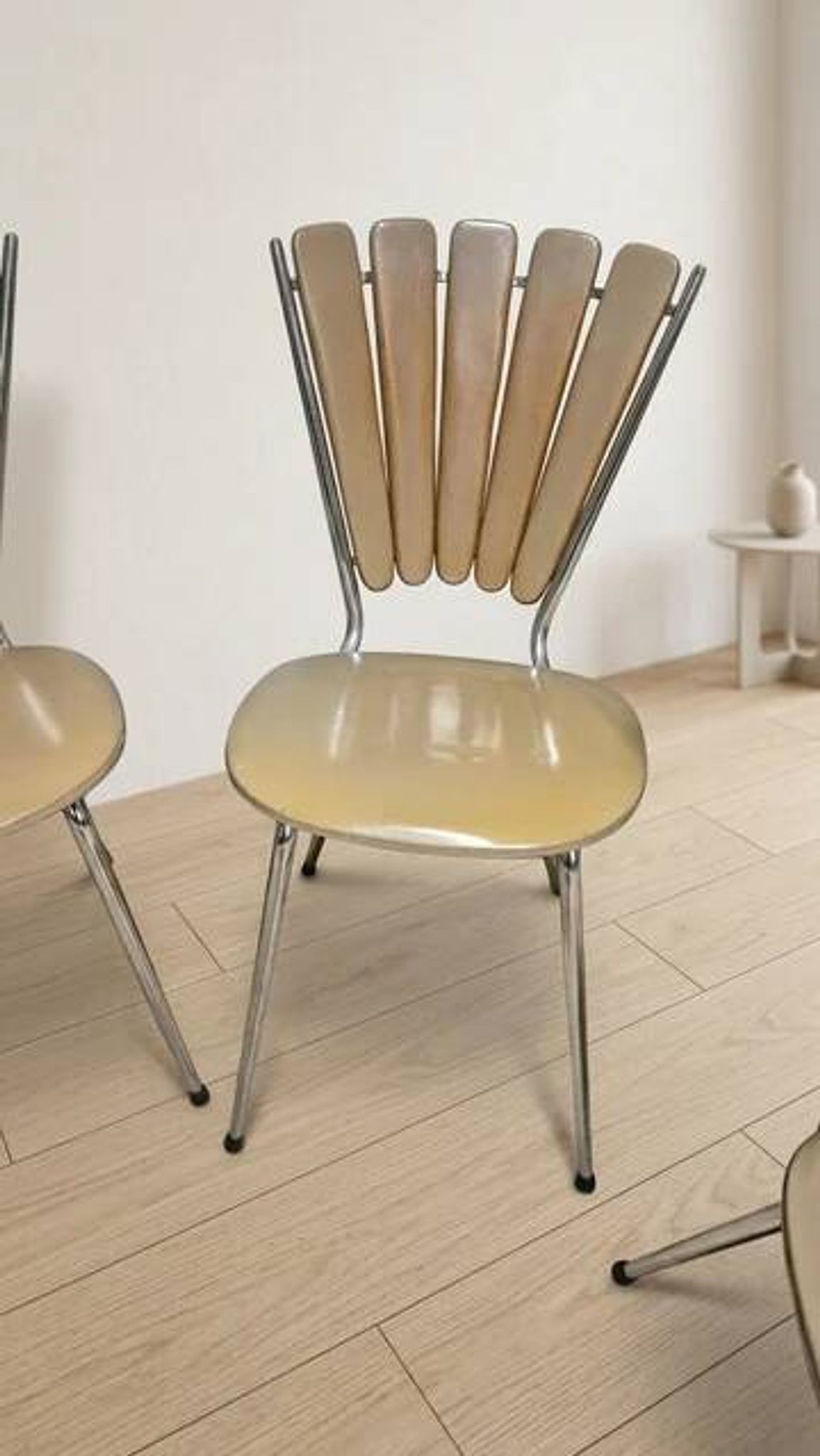 Set of 6 vintage fan-back dining chairs with beige leatherette upholstery