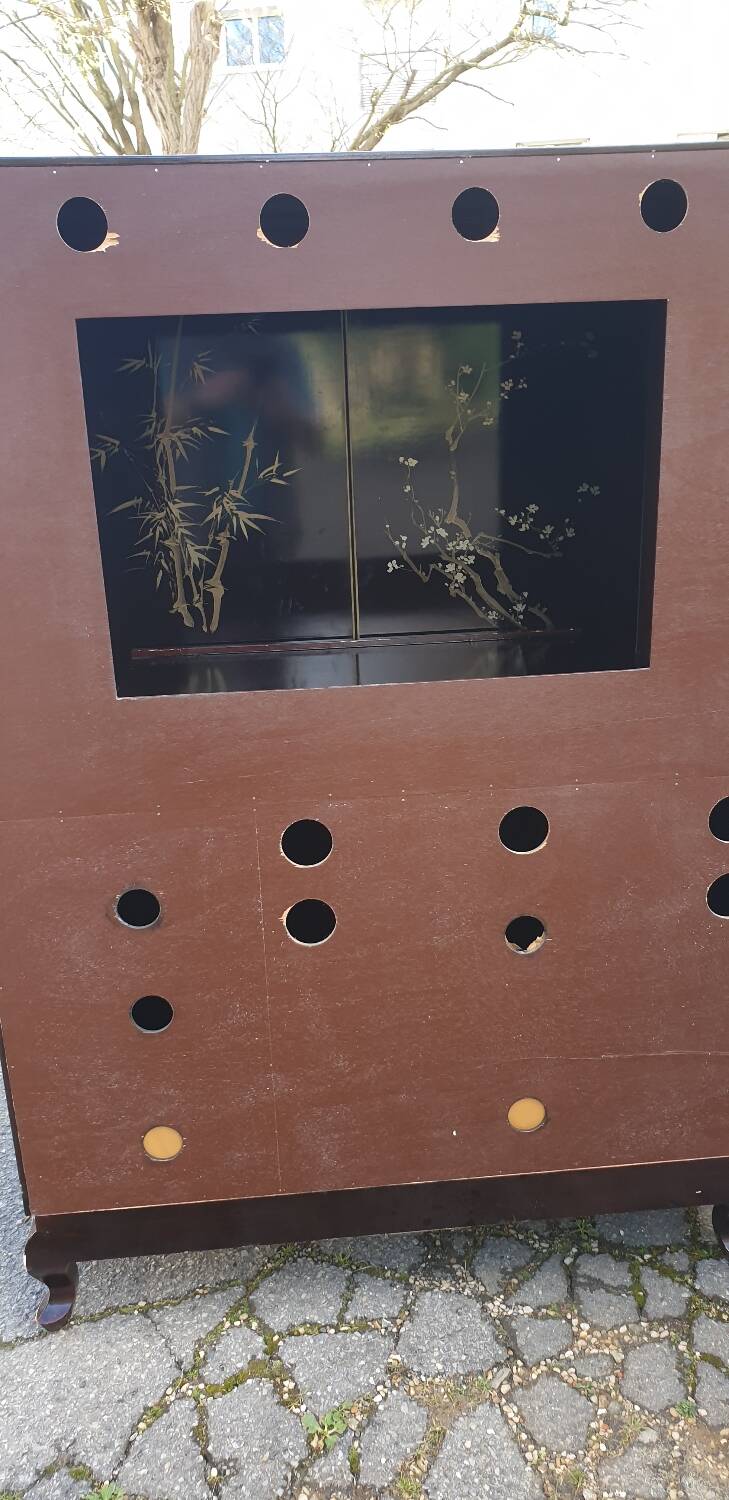 Chinese lacquer TV cabinet from the seventies