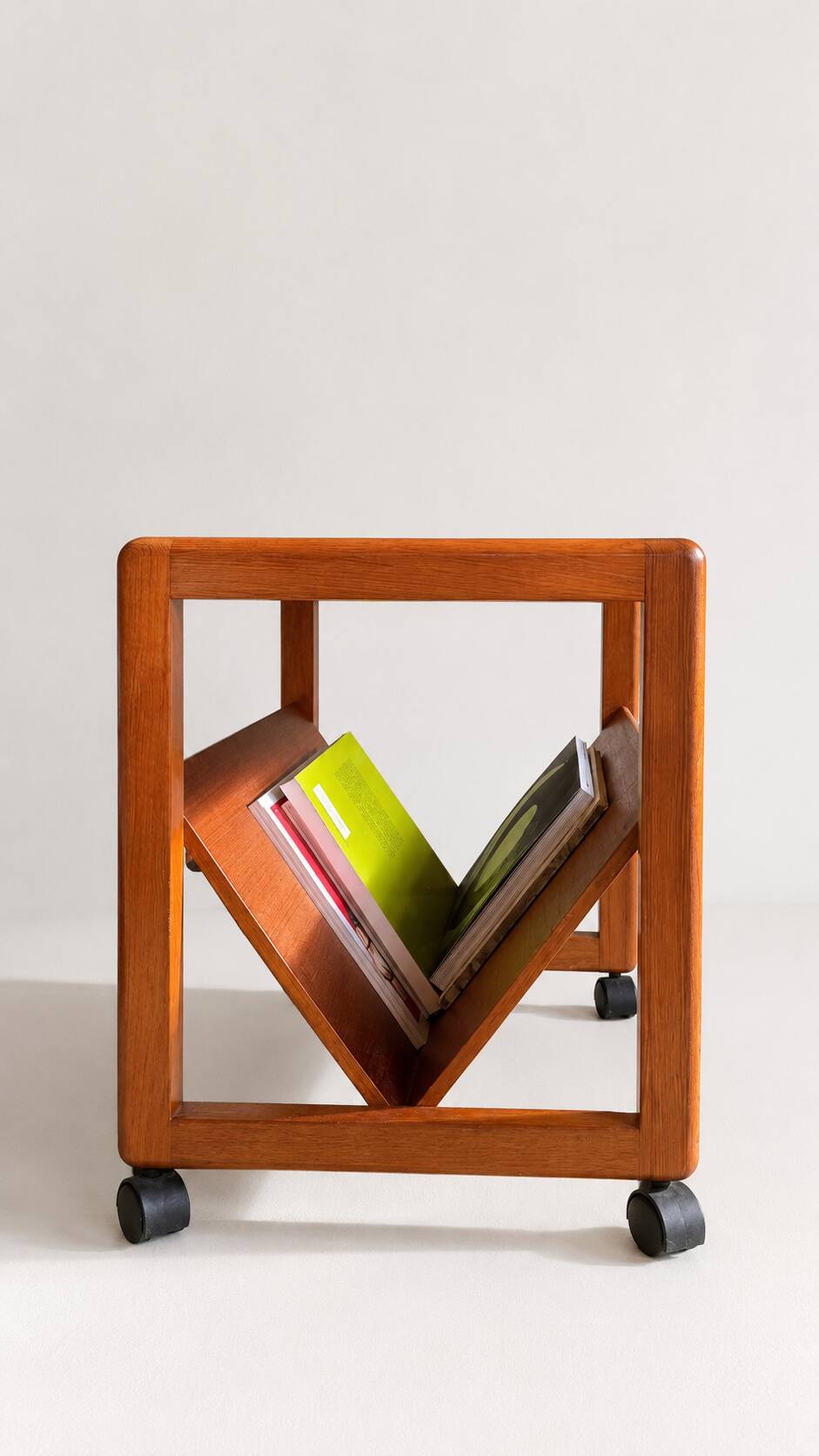 Aksel Kjersgaard for Odder, magazine rack, Denmark, 1960s