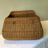 Wicker basket or box to the 1950s couture