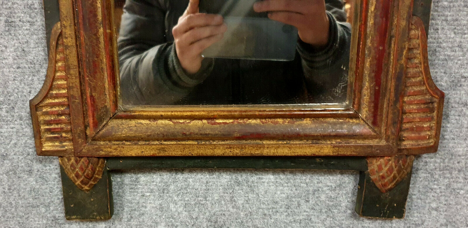 Louis XVI period mirror in gilded and laqué wood around 1800