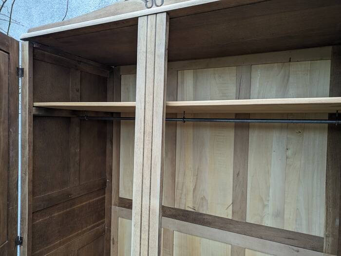 Wardrobe, removable wardrobe