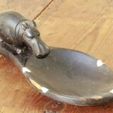 Hippopotamus empty pocket