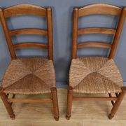 Paire de chaises paillées en merisier – fin XIXe