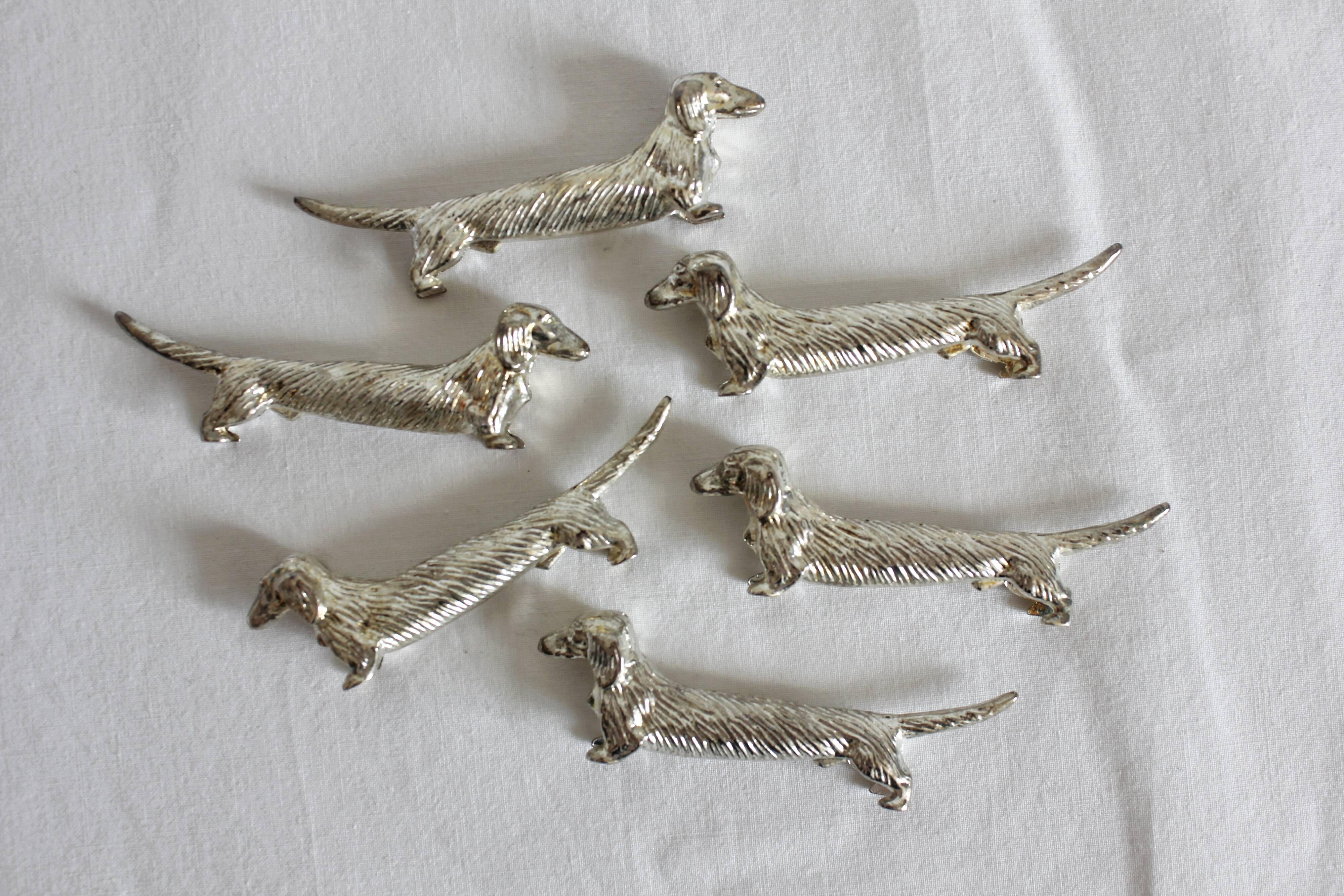 6 dog dachshund knife holders in vintage silver color metal