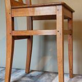 Lorraine Art Populaire chair at the end of the 19th century with a baluster back