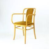 Fauteuil Ton en bois courbé et velours doré, Tchécoslovaquie 1930, 40 disponibles