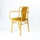 Fauteuil Ton en bois courbé et velours doré, Tchécoslovaquie 1930, 40 disponibles