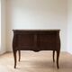 Commode tombeau Louis XV en bois marqueté et marbre