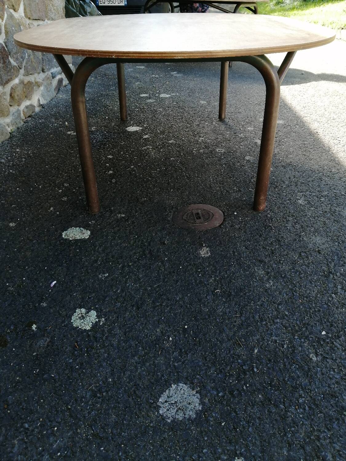 Oval nursery school table