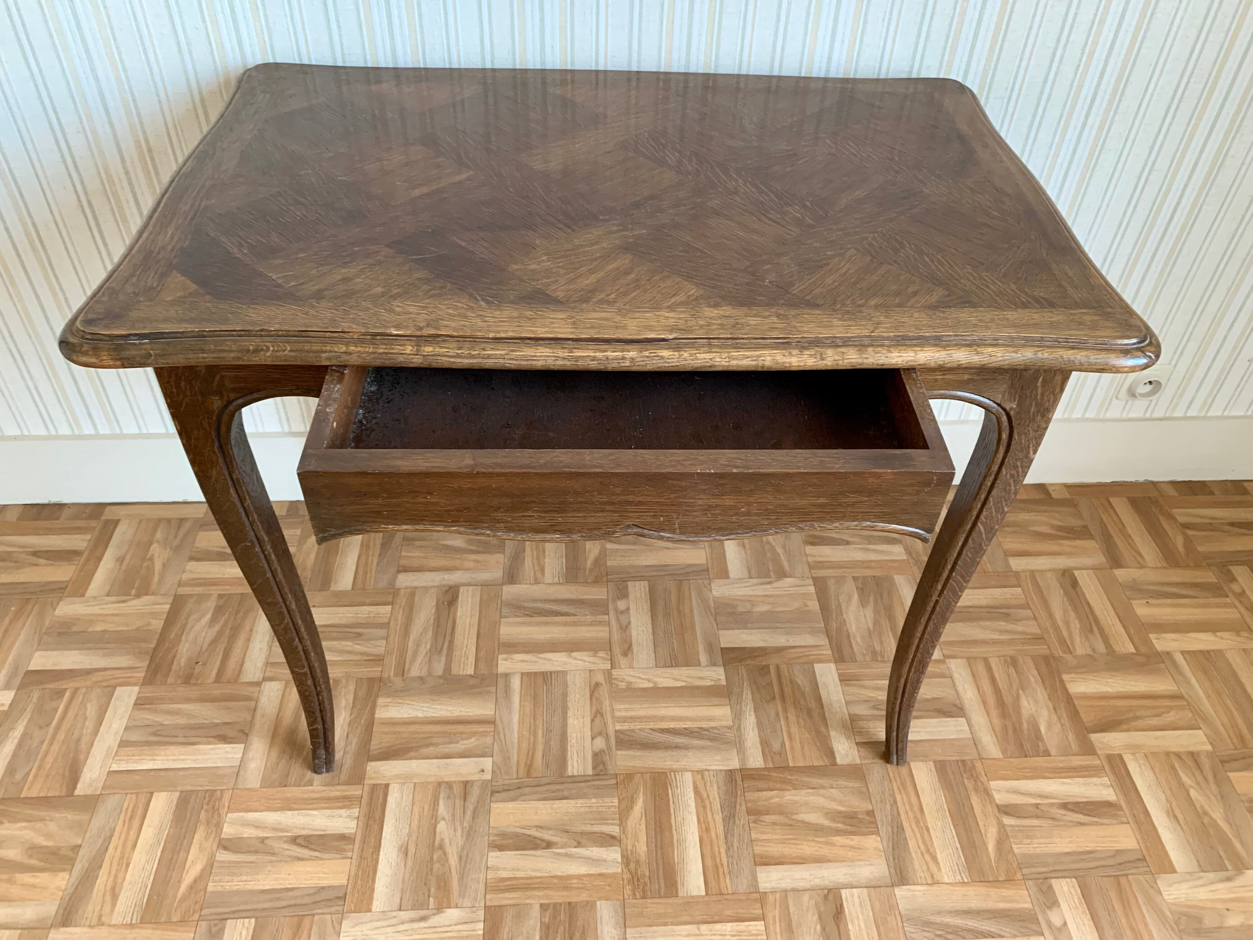 Bureau vintage en bois