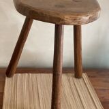 Tabouret tripode en bois