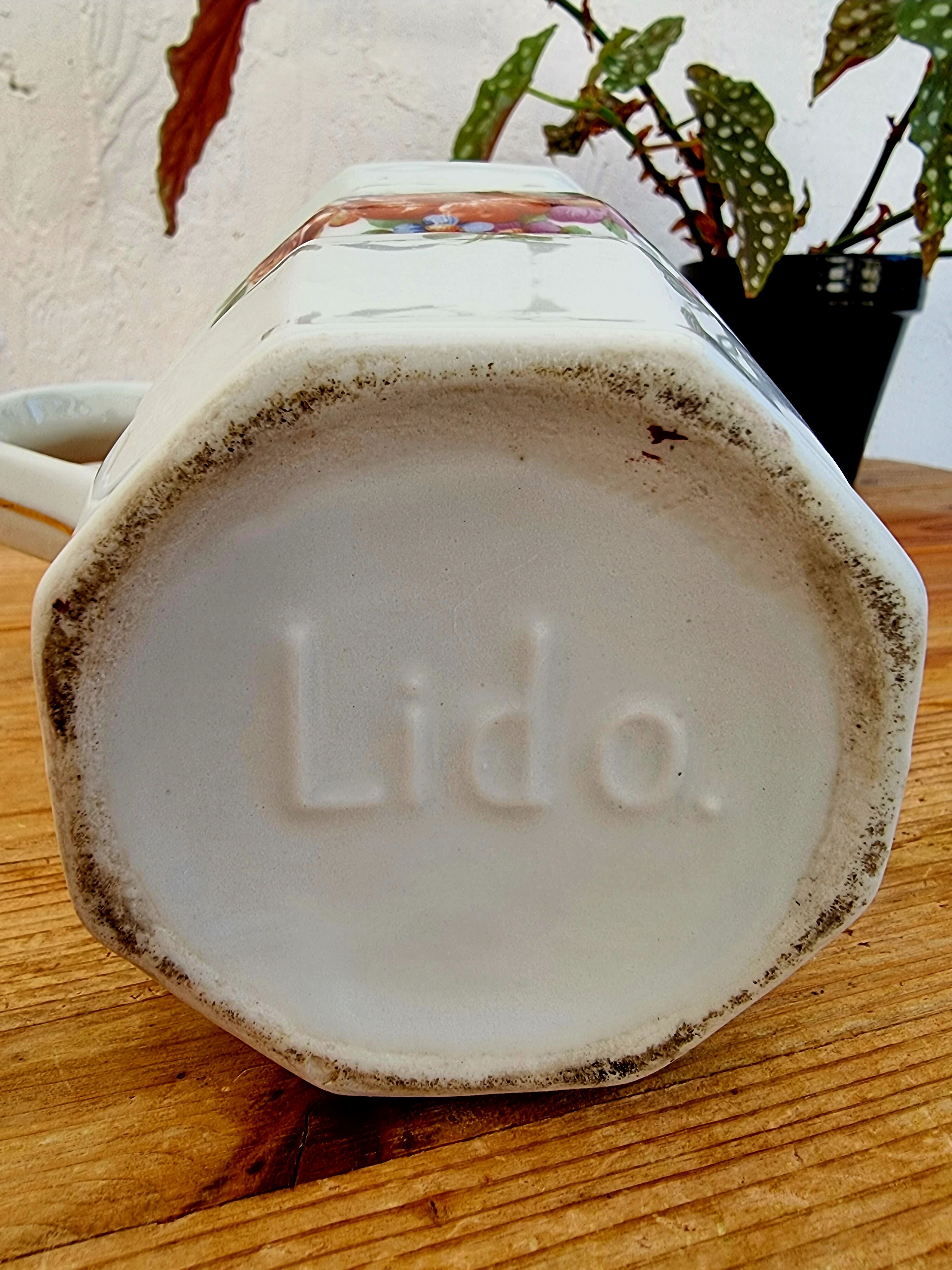Vintage Lido FlowerPot