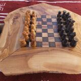Jeux d'échecs rustique en bois d'olivier