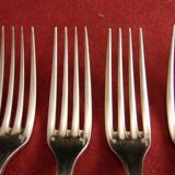 Service of 12 table forks in silver metal Christofle chevron model