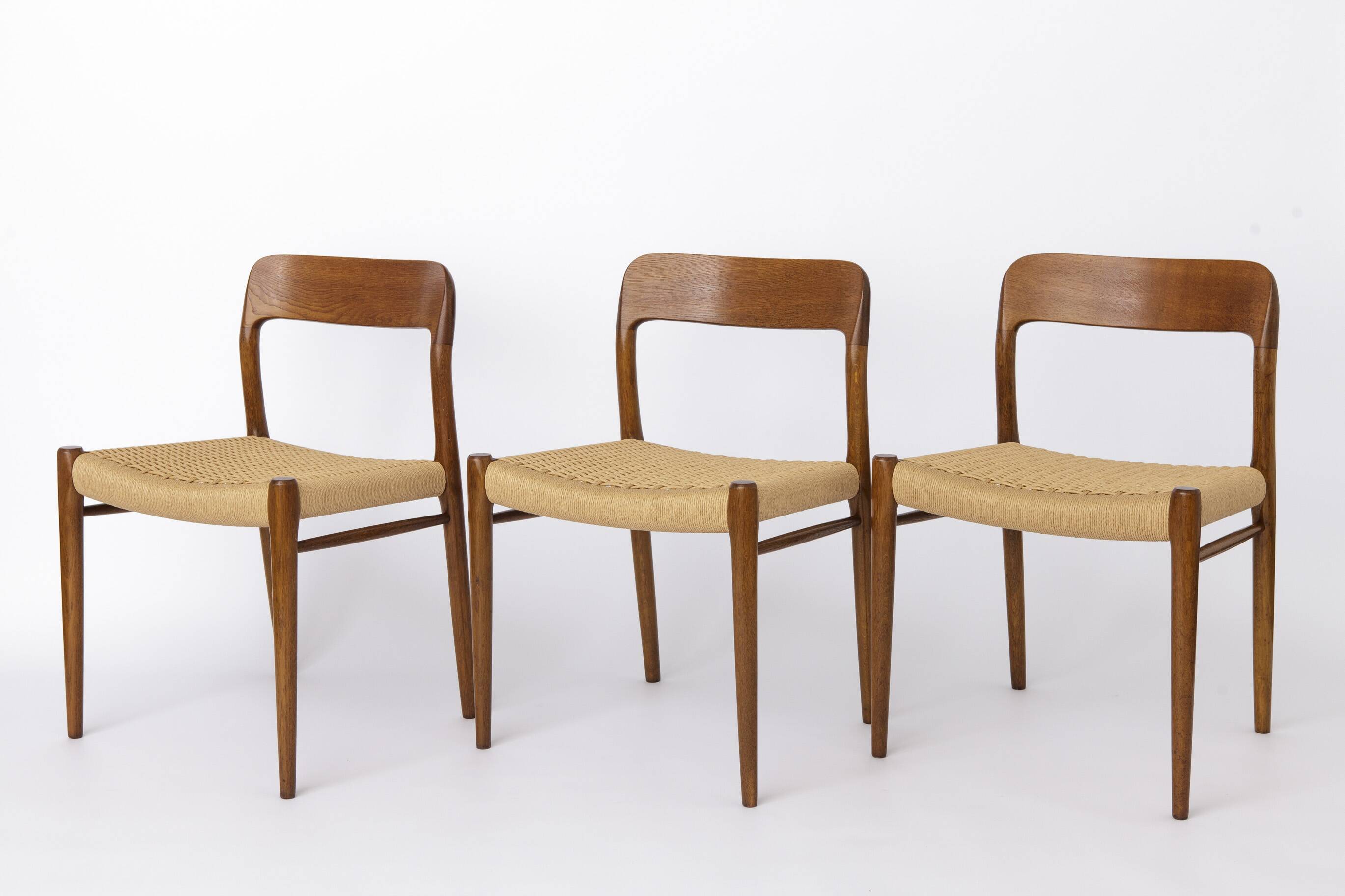 Set of 6 Niels Otto Møller Model 75 Chairs – Oak, 1950s, Refurbished
