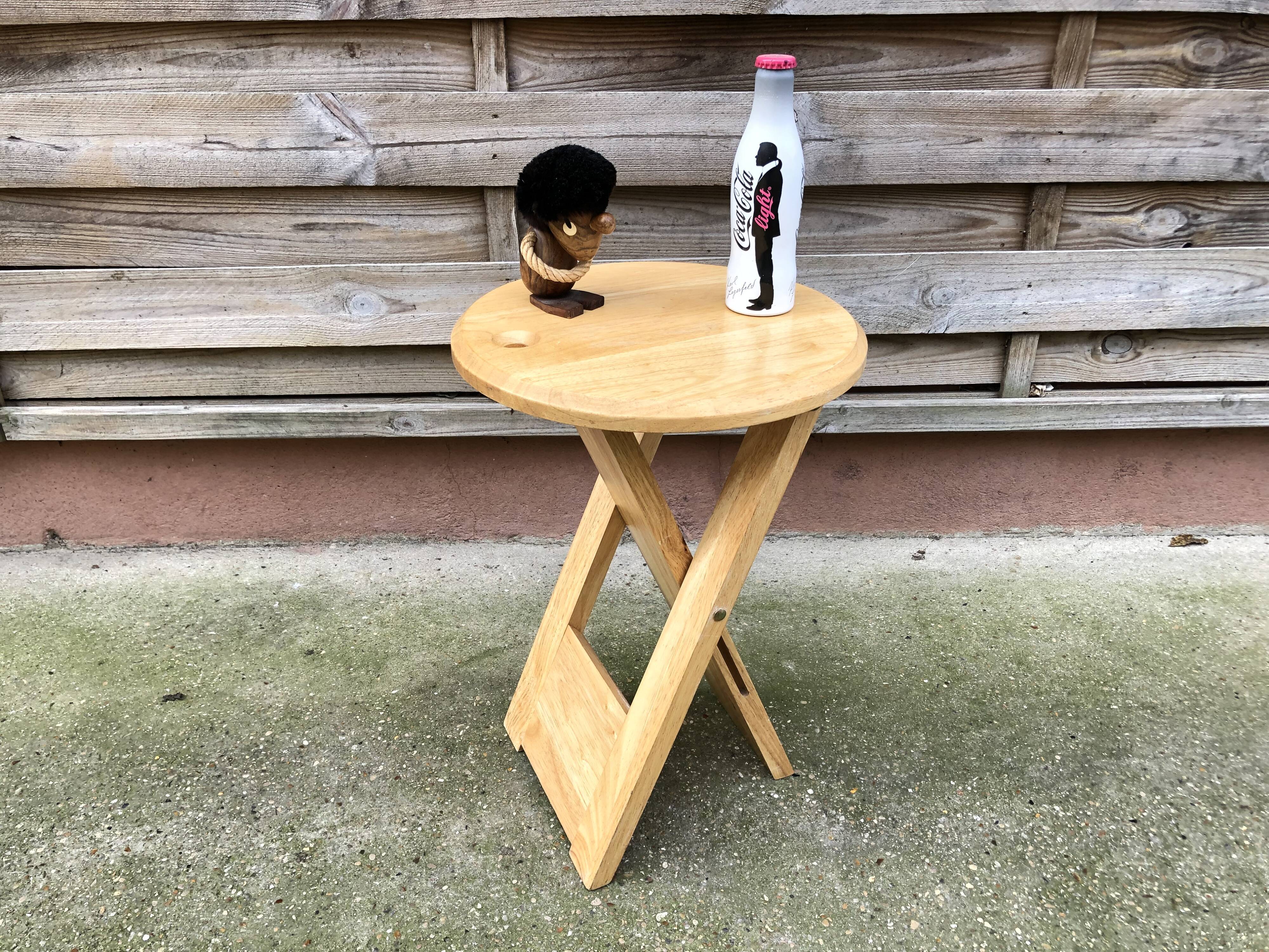 Stool folding design Suzy Adrian Reed edition artifact France vintage 80