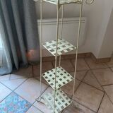 Shelf on wrought iron feet