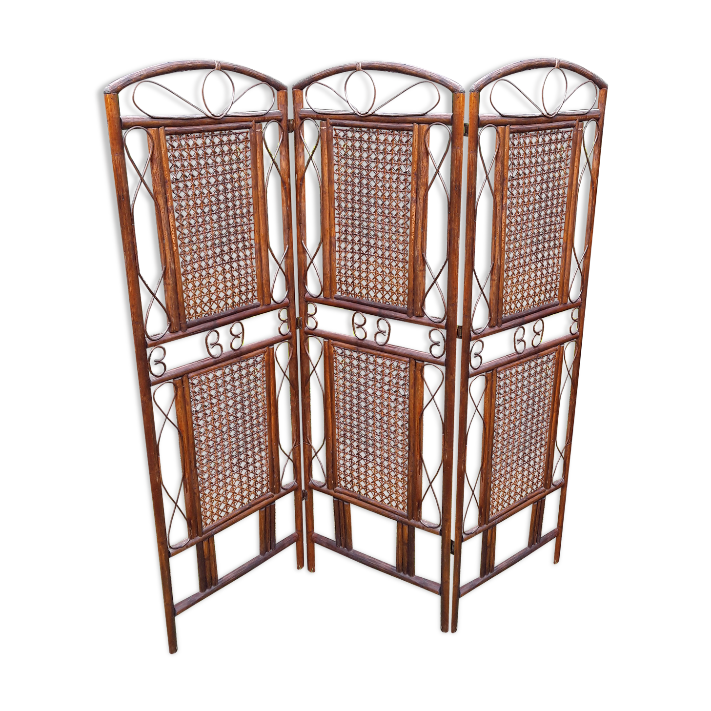 Vintage rattan screen