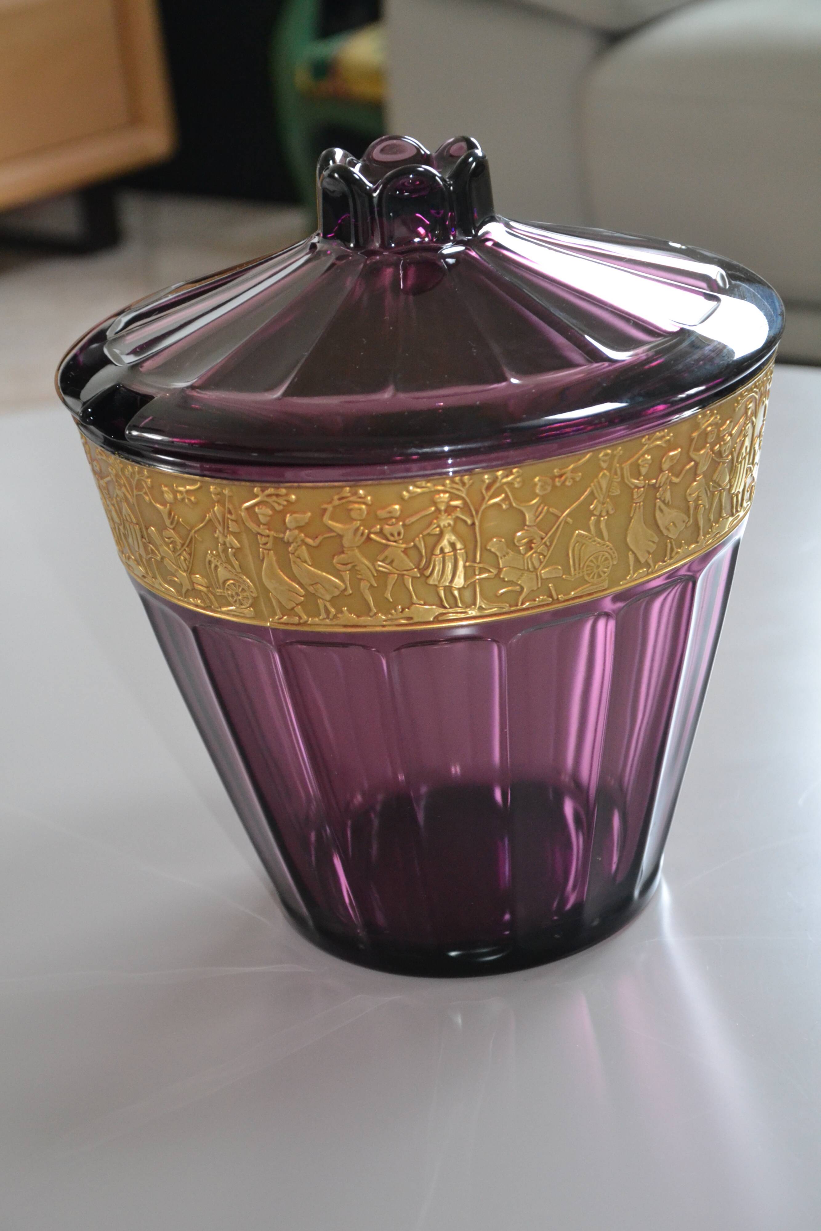 Large ornamental punch bowl/Art Deco pot Amethyst August Walther