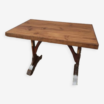 Table de bistrot