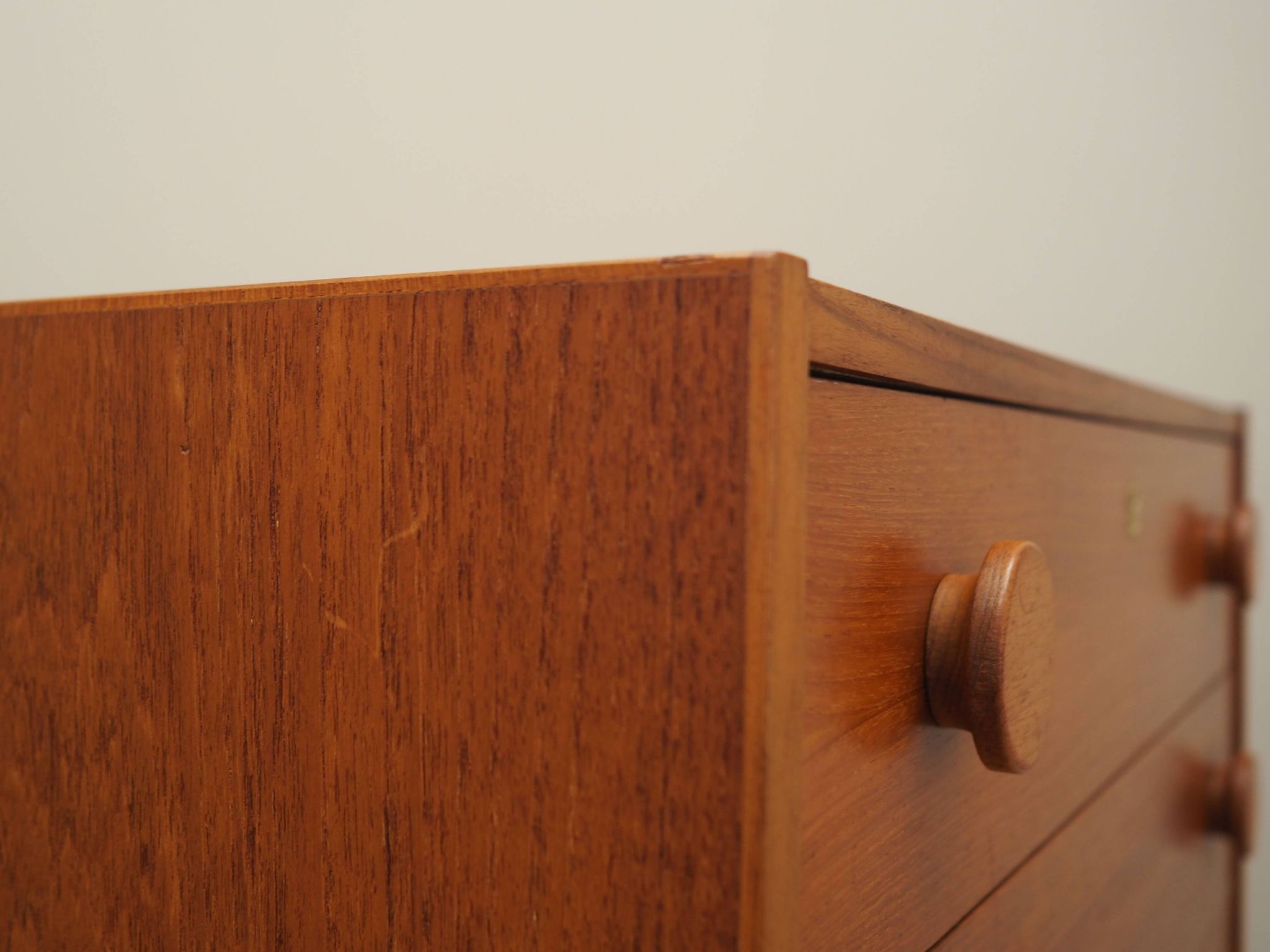 Commode en teck, design danois, années 1960, production : Danemark